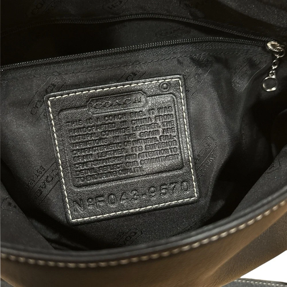 Coach Legacy 9570 Convertible crossbody Bag